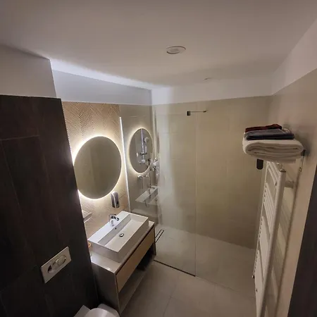 Alexandra Apartament